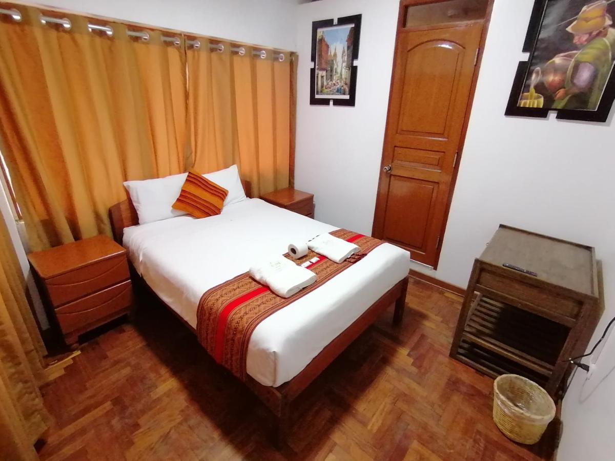 Hostal Turistico Illapa Cusco 119 Exterior photo