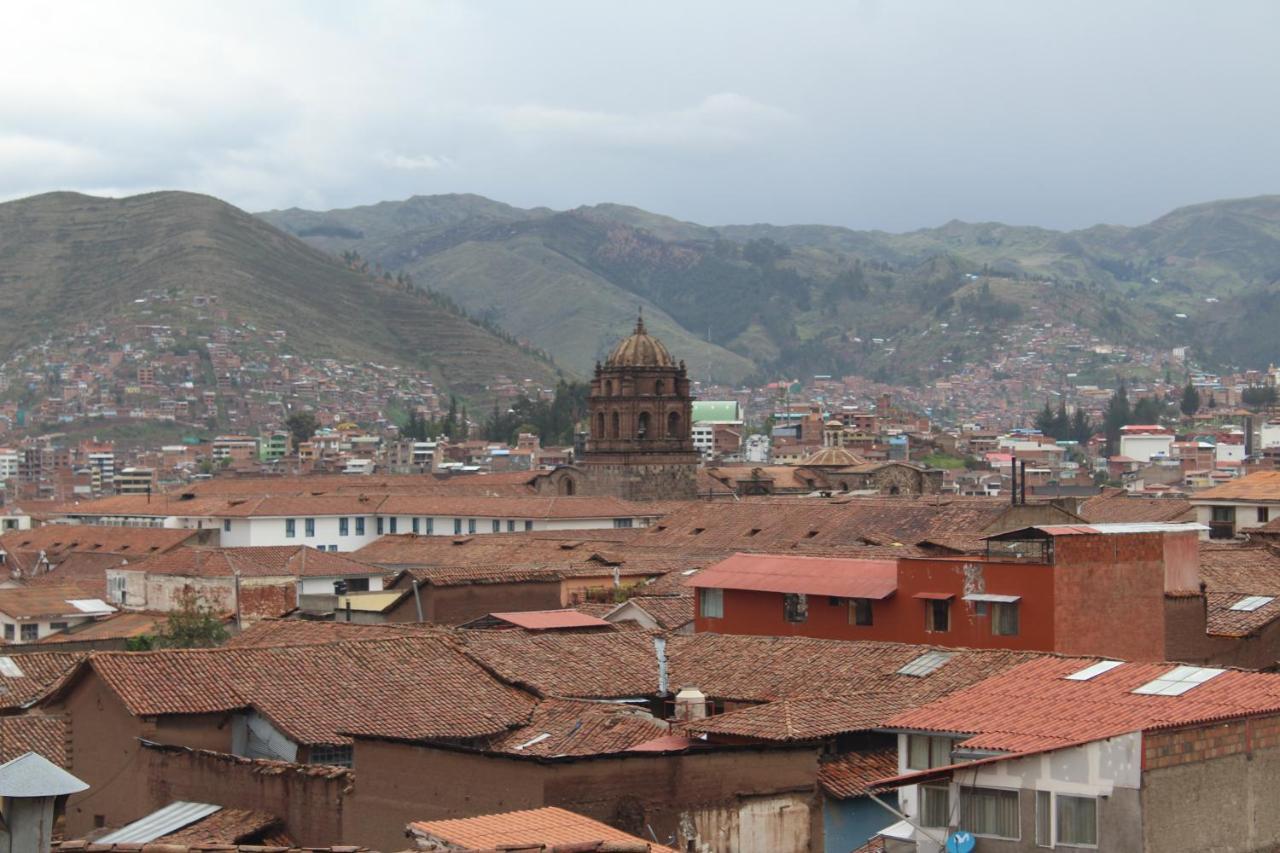 Hostal Turistico Illapa Cusco 119 Exterior photo
