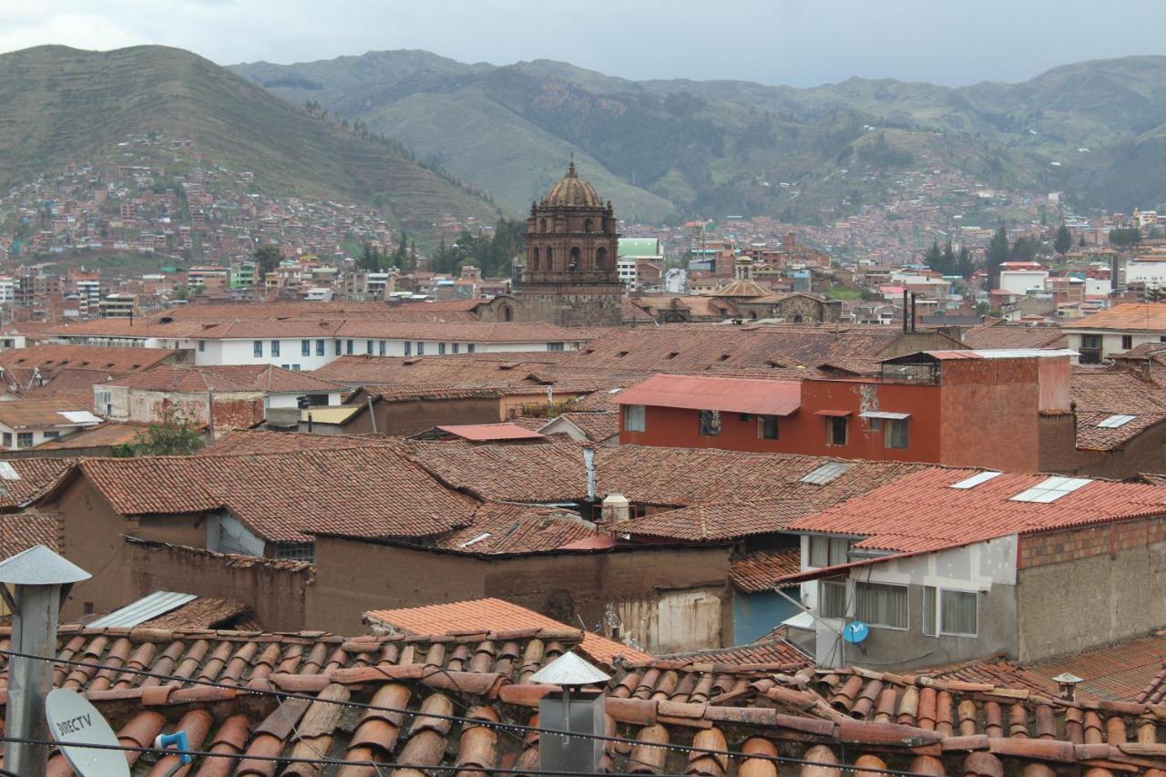 Hostal Turistico Illapa Cusco 119 Exterior photo
